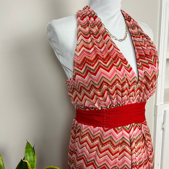 NWT! Sleeveless Silk Halter Dress Red Pink Chevron Print - Picture 5 of 11